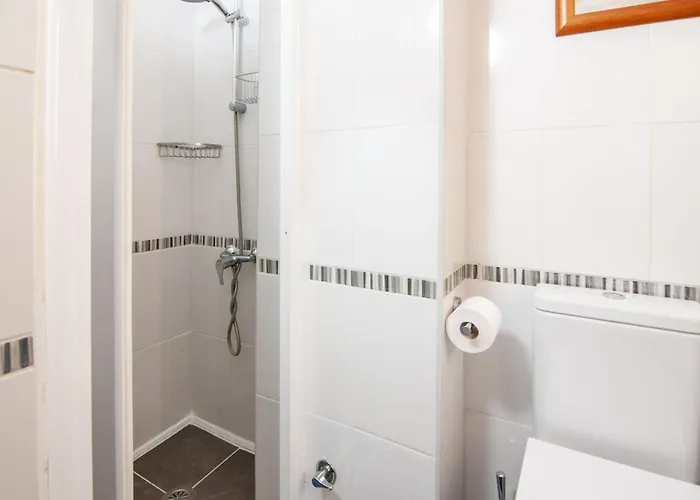 Torres Del Sol O004 أرونا