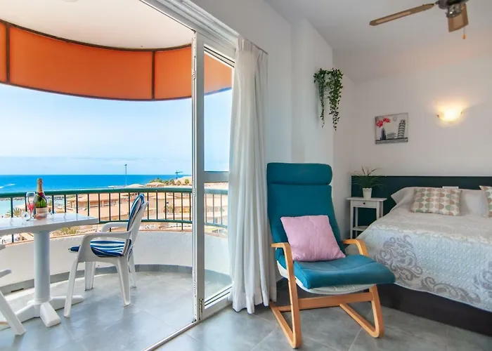 Torres Del Sol O004 أرونا