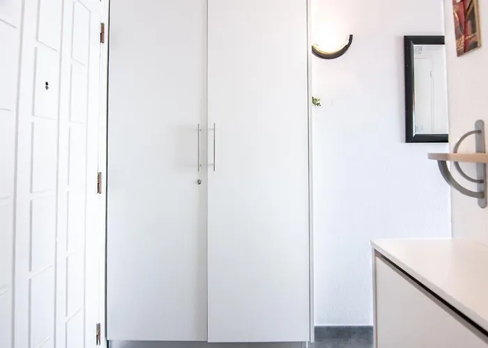 아파트 Torres Del Sol O004 아로나